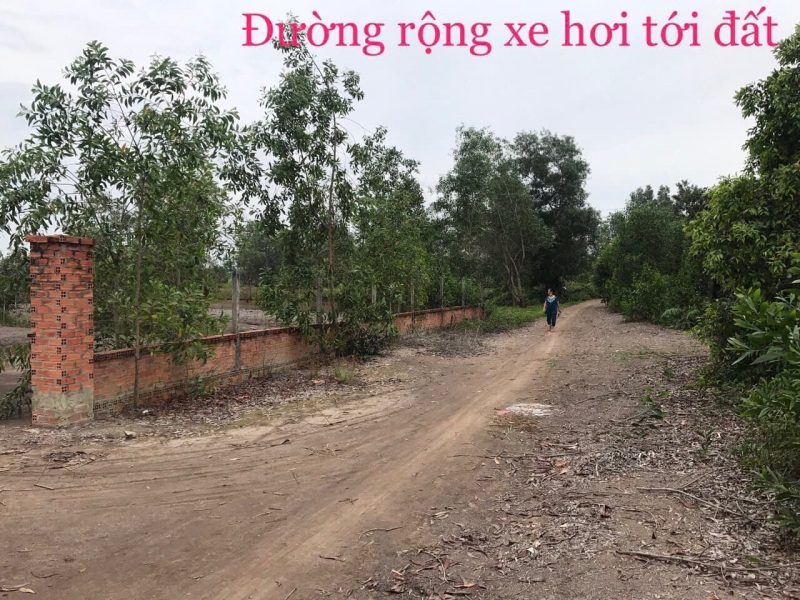 Bán đất vườn xã An Phú Củ Chi, Dt 8900m2, giá 6,5 tỷ đường xe hơi giáp sông