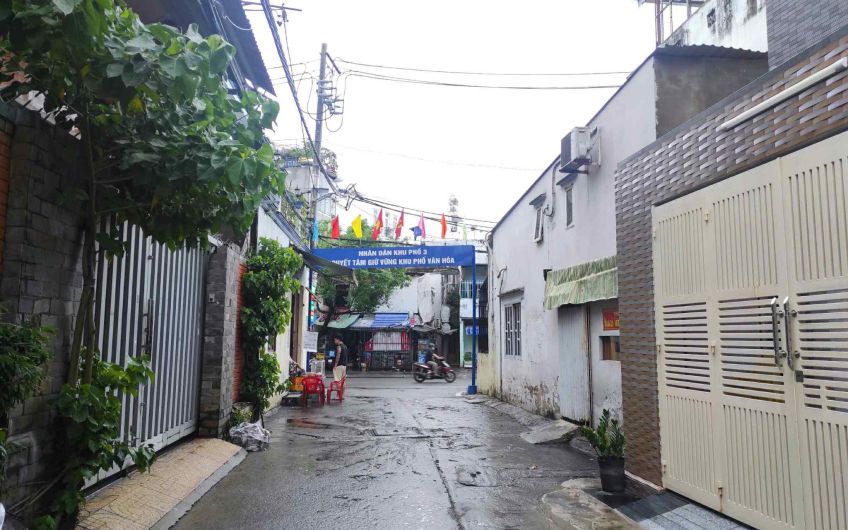 Bán nhà đường Kênh Tân Hóa, phường Tân Phú: tổng dt 97m2; hẻm xe hơi