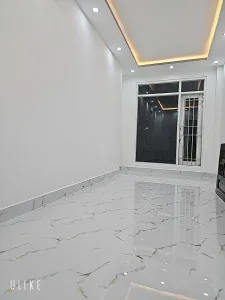 nhà đường Chiến Lược, p Bình Trị Đông; 5x11m 3 tầng, xe hơi