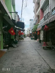 Bán nhà đường Chiến Lược, p Bình Trị Đông; 5x11m 3 tầng, xe hơi