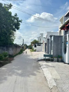 Bán nhà Long Trạch Cần Đước Long An (xã Rạch Kiến, Tây Ninh) 5x39m; 1 lầu