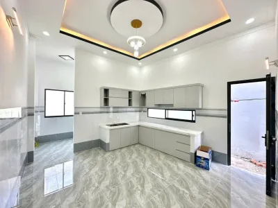Bán nhà Lộc Trung, Xã Mỹ Lộc, Cần Giuộc: 112m2, 1 lầu, xe 7 chỗ