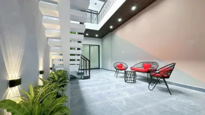 Bán nhà lầu xã Mỹ Lộc, Cần Giuộc, Long An, Tây Ninh 120m2 xe hơi