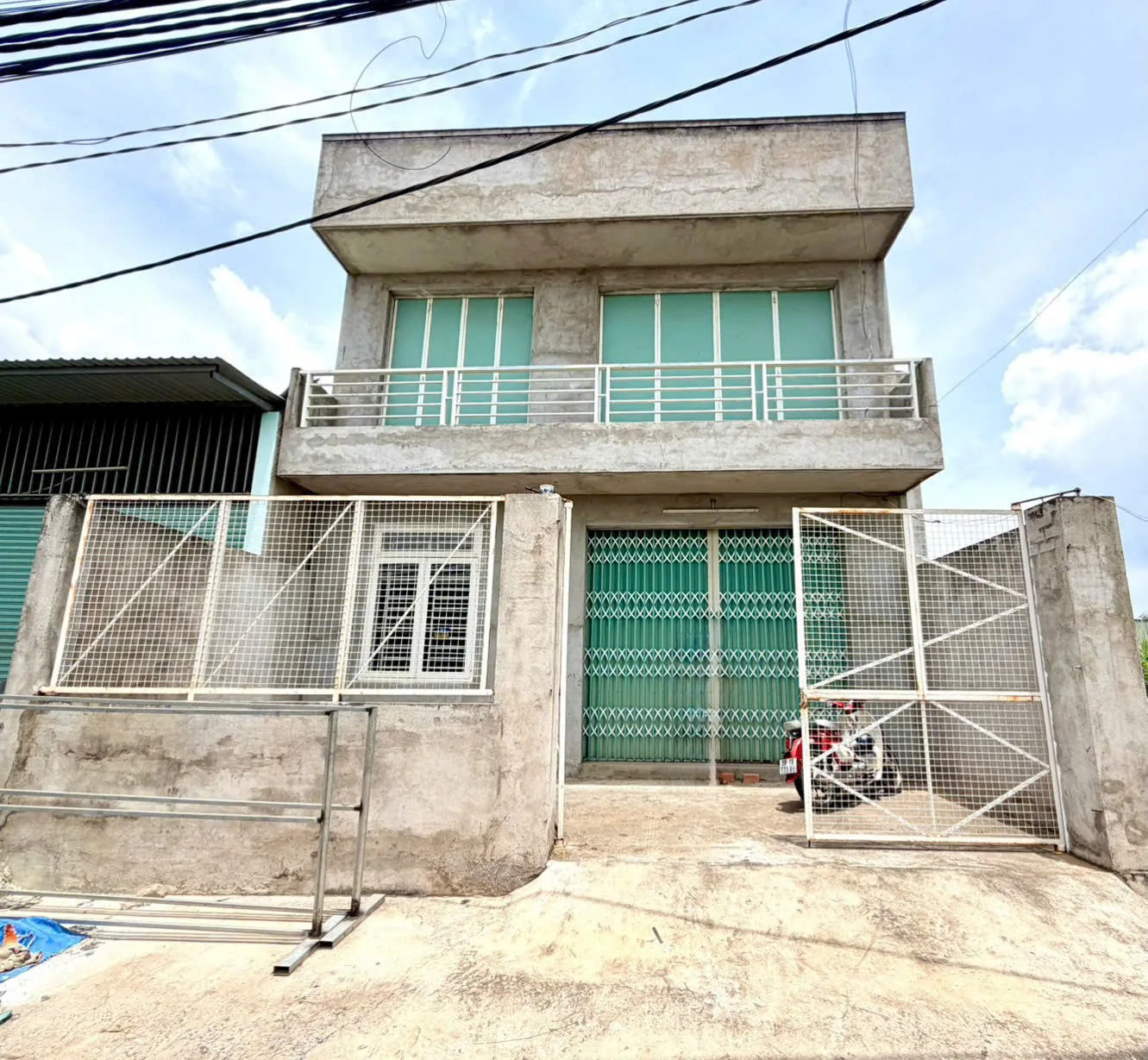 Bán nhà kho xã Tân Quý Tây, Bình Chánh, Dt 249m2, 1 lầu kiên cố
