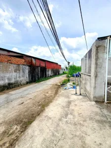 Bán nhà kho xã Tân Quý Tây, Bình Chánh, Dt 249m2, 1 lầu
